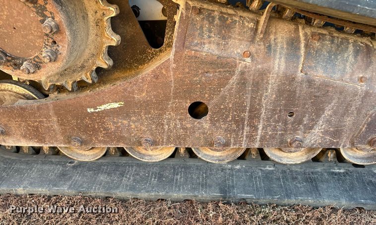 image for item EN2546 2012 Bobcat T750 tracked skid steer loader