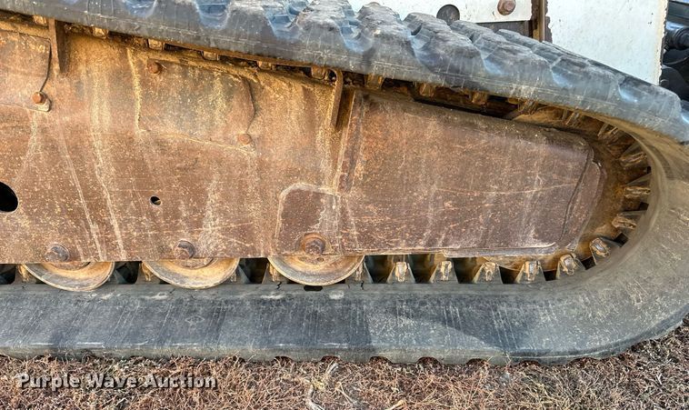 image for item EN2546 2012 Bobcat T750 tracked skid steer loader