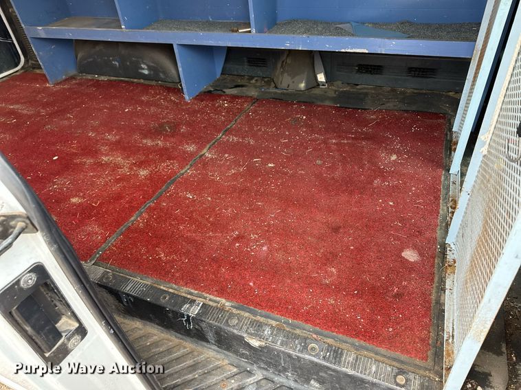 image for item ER8213 1994 Ford Club Wagon van