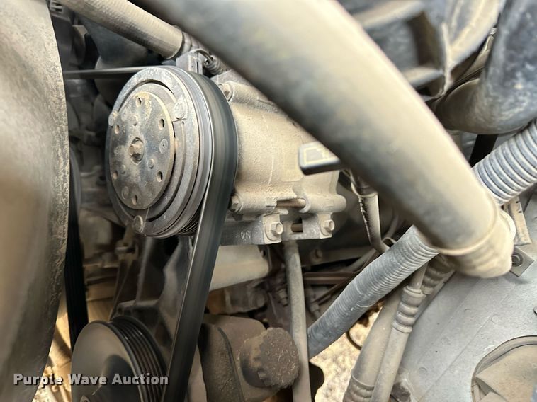 image for item ER8213 1994 Ford Club Wagon van