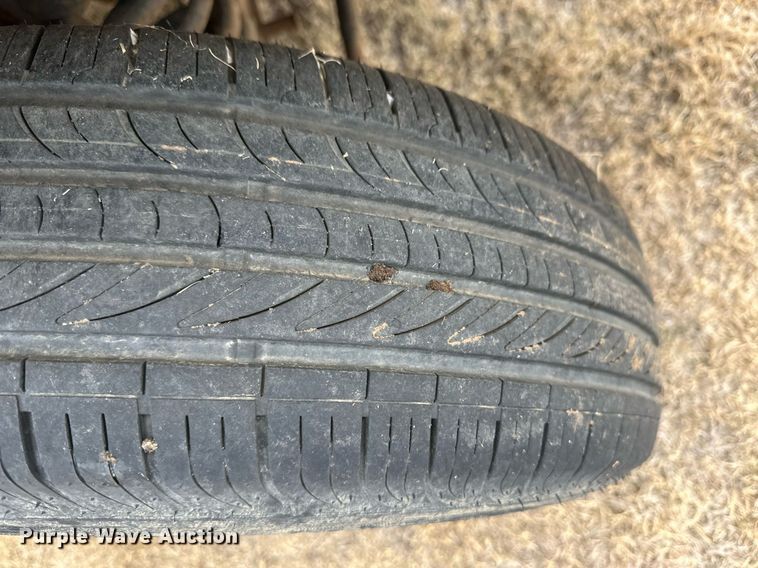 image for item ER8213 1994 Ford Club Wagon van