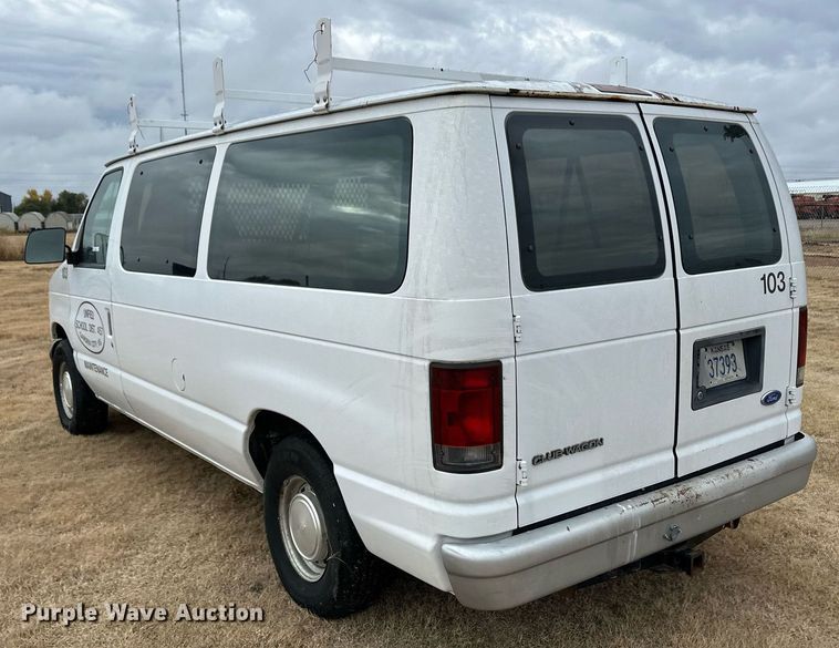 image for item ER8214 1996 Ford Club Wagon van