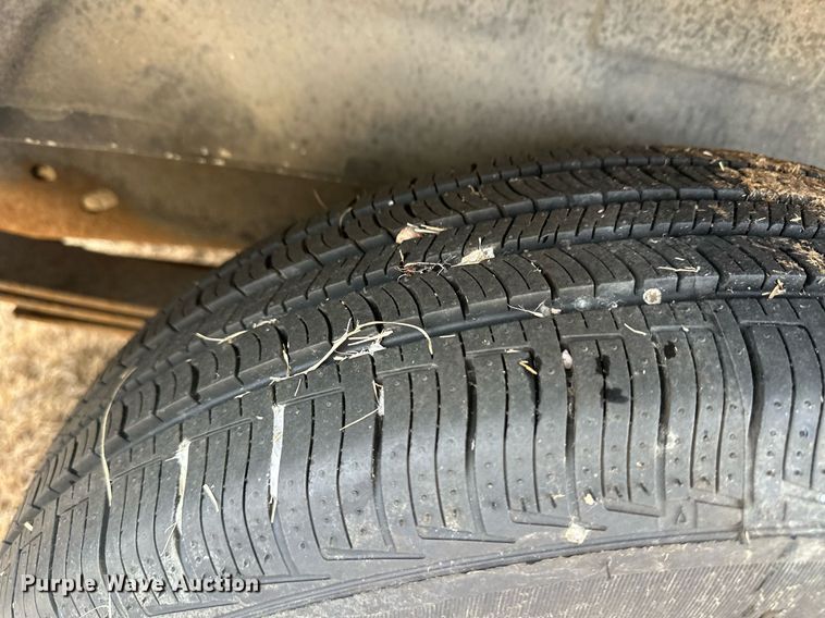 image for item ER8214 1996 Ford Club Wagon van