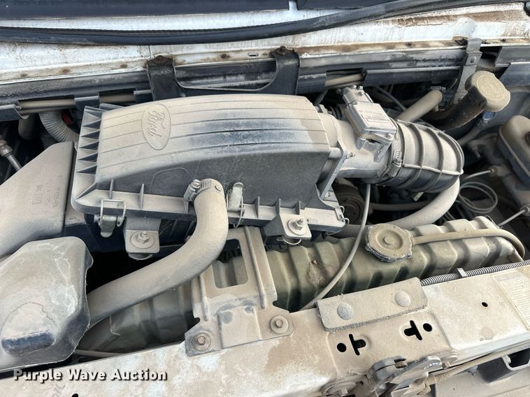 image for item ER8216 1994 Ford Club Wagon van