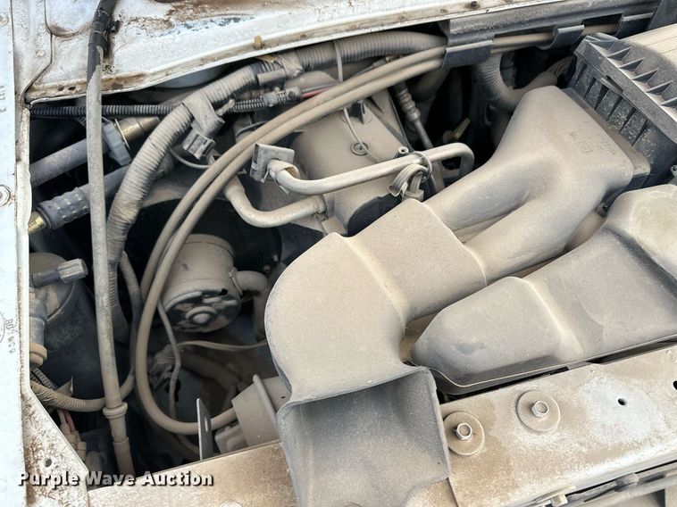 image for item ER8216 1994 Ford Club Wagon van