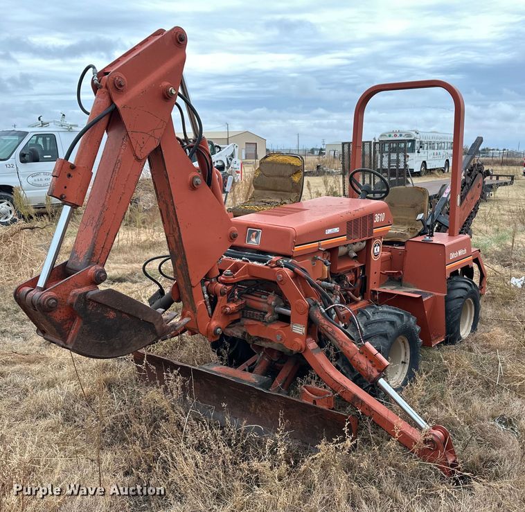 image for item ER8218 Ditch Witch 3610 trencher