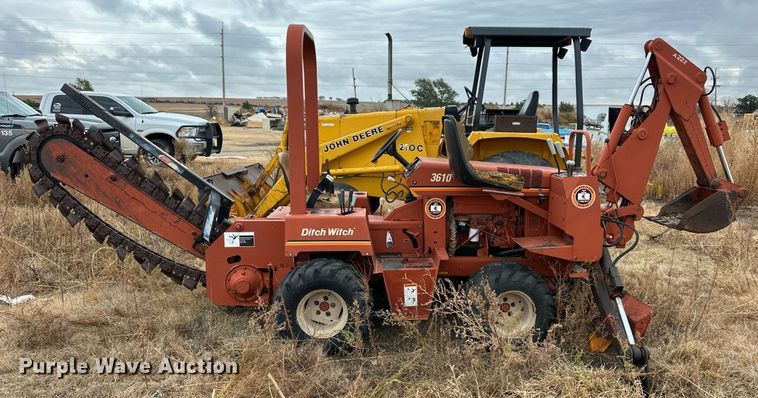 image for item ER8218 Ditch Witch 3610 trencher