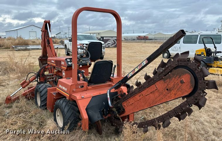 image for item ER8218 Ditch Witch 3610 trencher