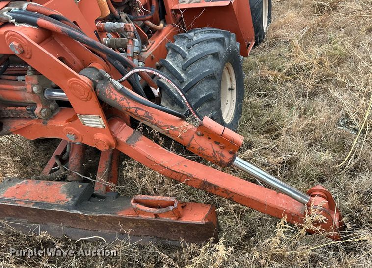 image for item ER8218 Ditch Witch 3610 trencher