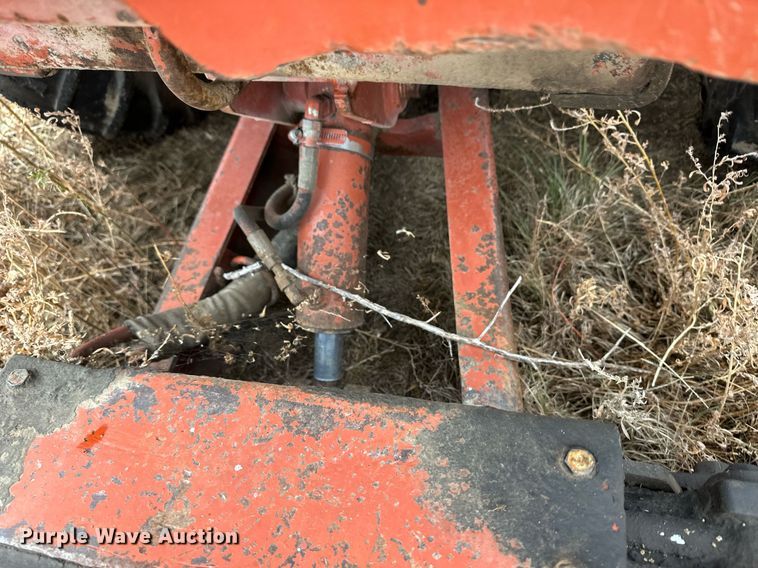 image for item ER8218 Ditch Witch 3610 trencher