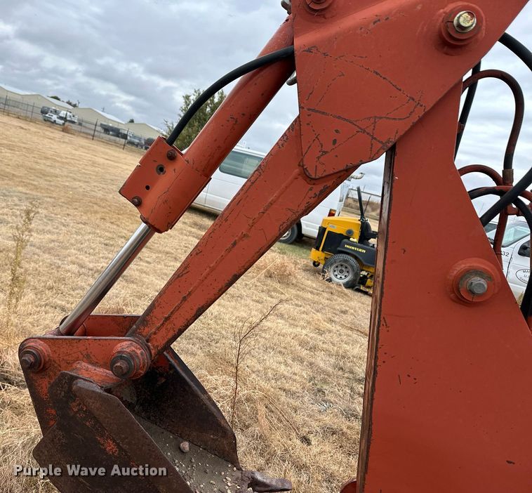 image for item ER8218 Ditch Witch 3610 trencher