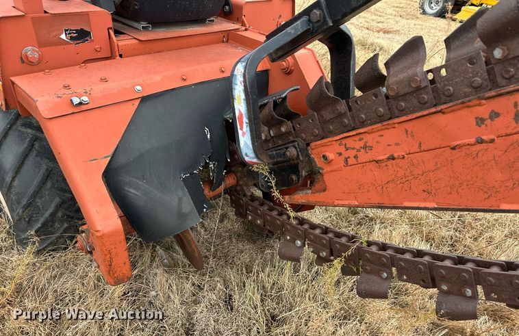 image for item ER8218 Ditch Witch 3610 trencher