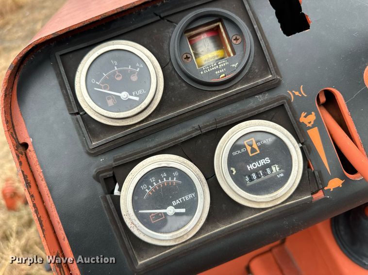 image for item ER8218 Ditch Witch 3610 trencher