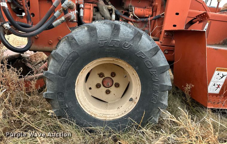 image for item ER8218 Ditch Witch 3610 trencher