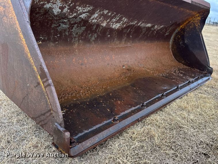 image for item ER8219 1989 John Deere 210C backhoe