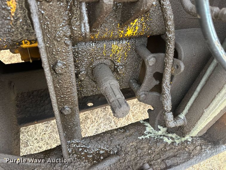 image for item ER8219 1989 John Deere 210C backhoe