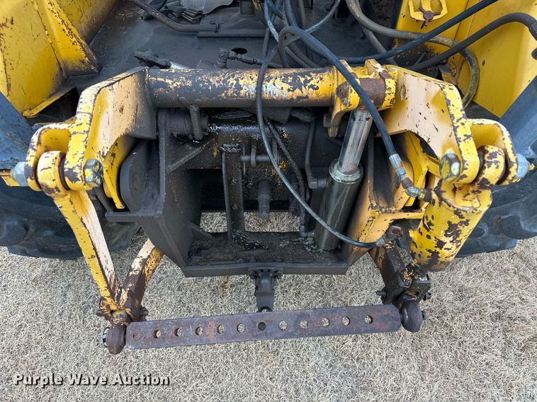 image for item ER8219 1989 John Deere 210C backhoe