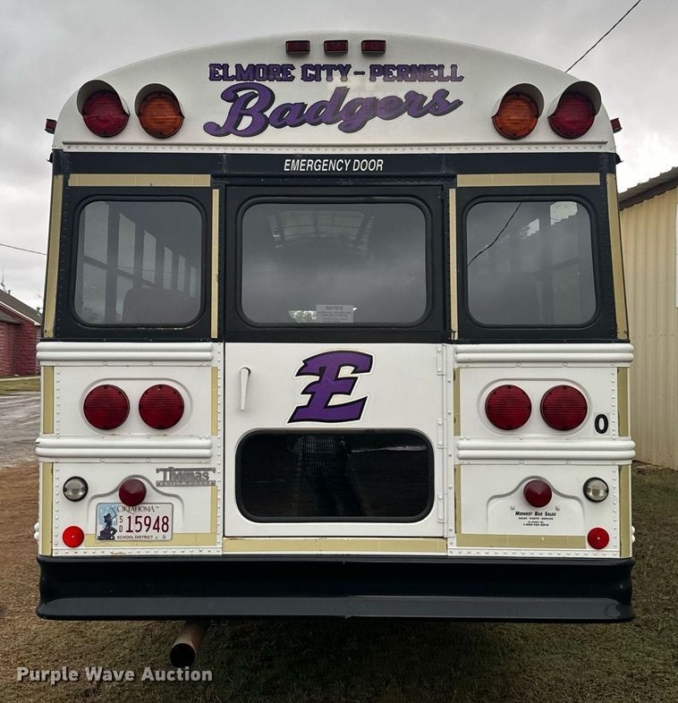 image for item IE9157 2001 Thomas   Saf-T-Liner MVP school bus