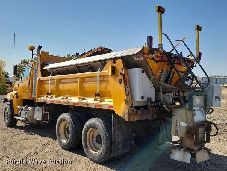 image for item JH9939 2006 Sterling L-Line dump truck