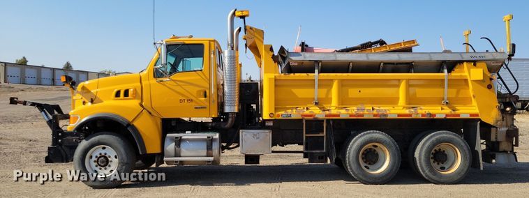 image for item JH9939 2006 Sterling L-Line dump truck