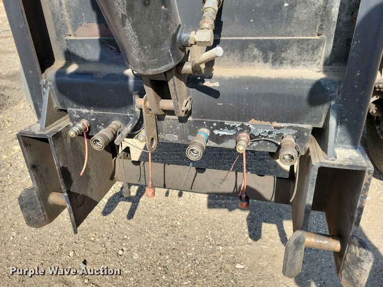 image for item JH9939 2006 Sterling L-Line dump truck