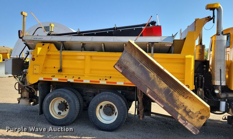 image for item JH9939 2006 Sterling L-Line dump truck