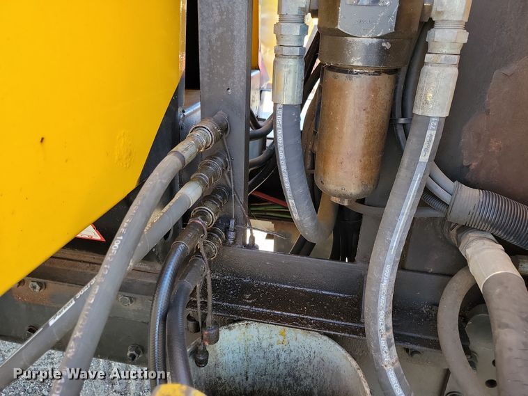 image for item JH9939 2006 Sterling L-Line dump truck