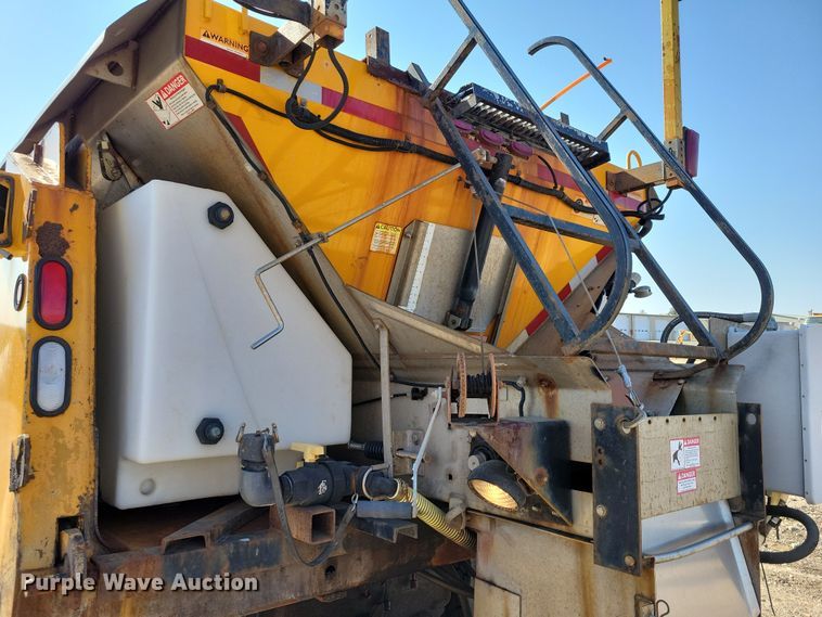 image for item JH9939 2006 Sterling L-Line dump truck