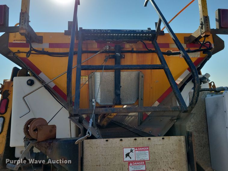 image for item JH9939 2006 Sterling L-Line dump truck