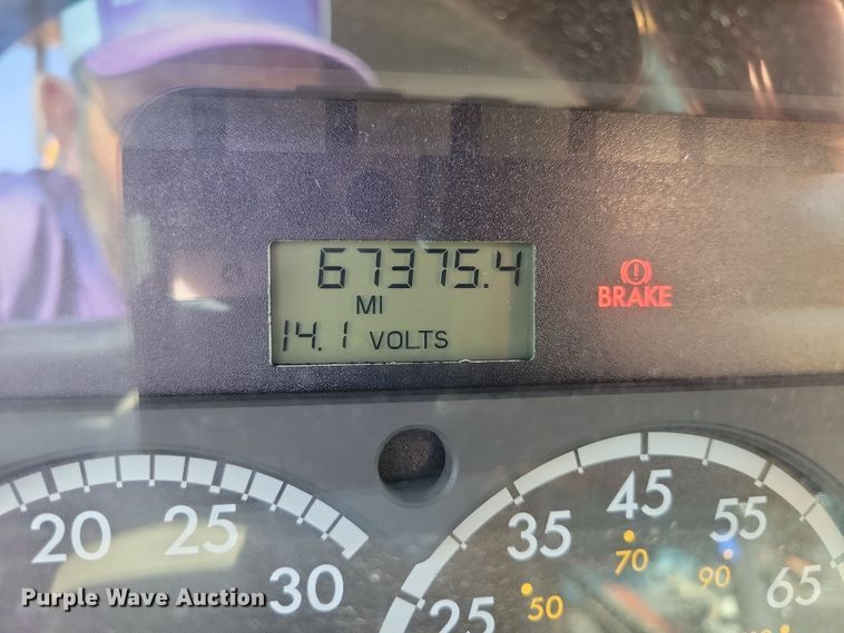 image for item JH9939 2006 Sterling L-Line dump truck