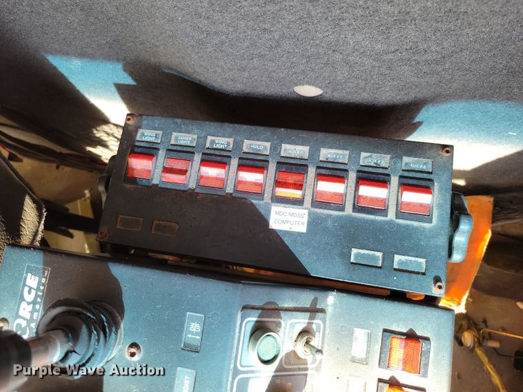 image for item JH9939 2006 Sterling L-Line dump truck