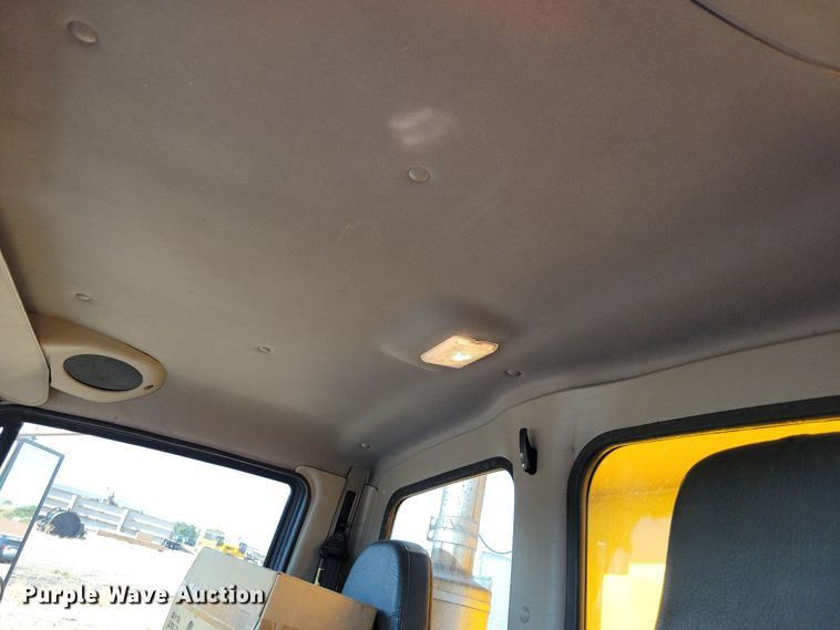 image for item JH9939 2006 Sterling L-Line dump truck