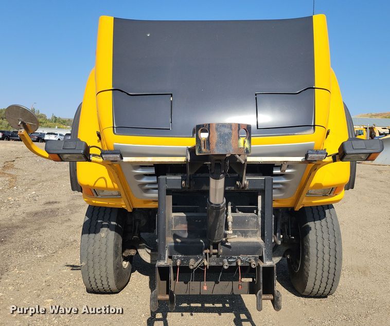 image for item JH9939 2006 Sterling L-Line dump truck