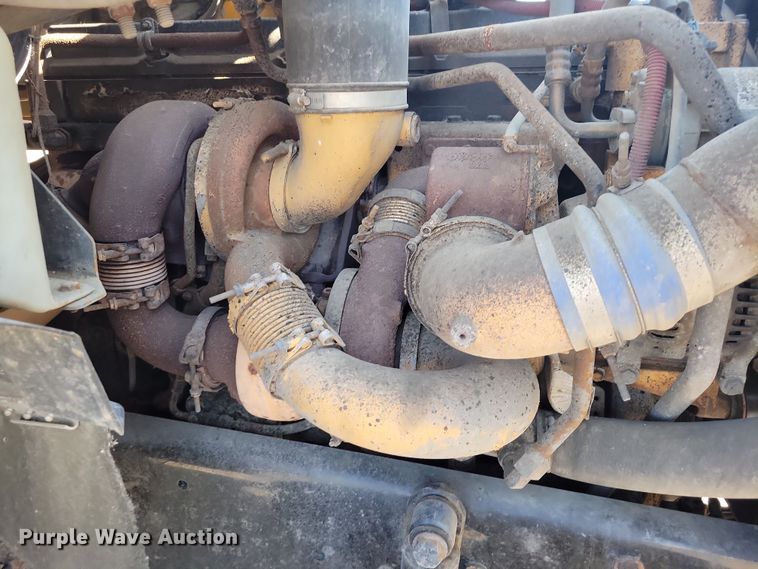 image for item JH9939 2006 Sterling L-Line dump truck