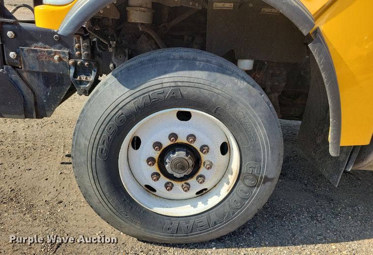 image for item JH9939 2006 Sterling L-Line dump truck