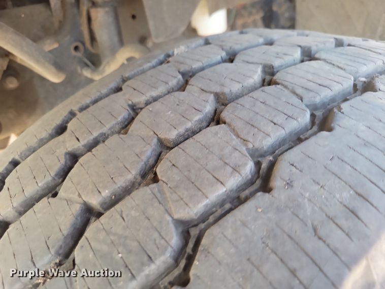 image for item JH9939 2006 Sterling L-Line dump truck