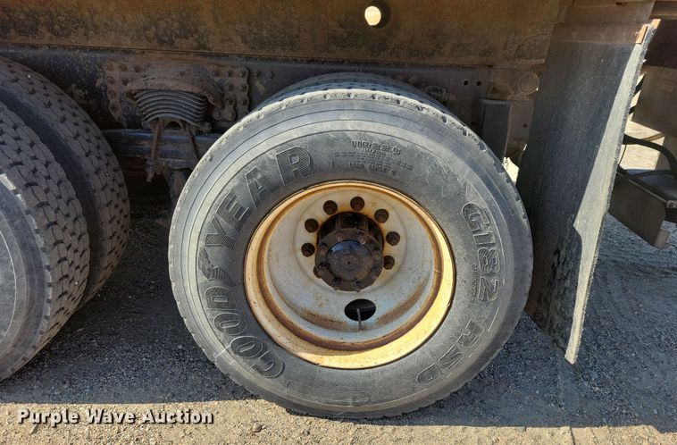 image for item JH9939 2006 Sterling L-Line dump truck