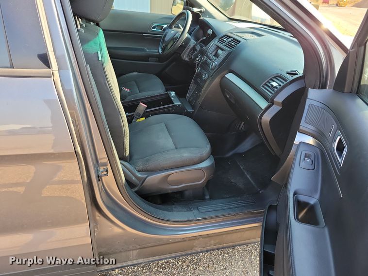 image for item JH9941 2016 Ford Explorer Police Interceptor SUV