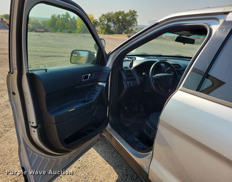 image for item JH9947 2017 Ford Explorer Police Interceptor SUV