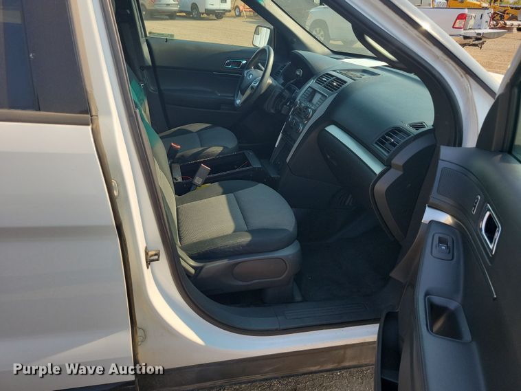 image for item JH9949 2013 Ford Explorer Police Interceptor SUV