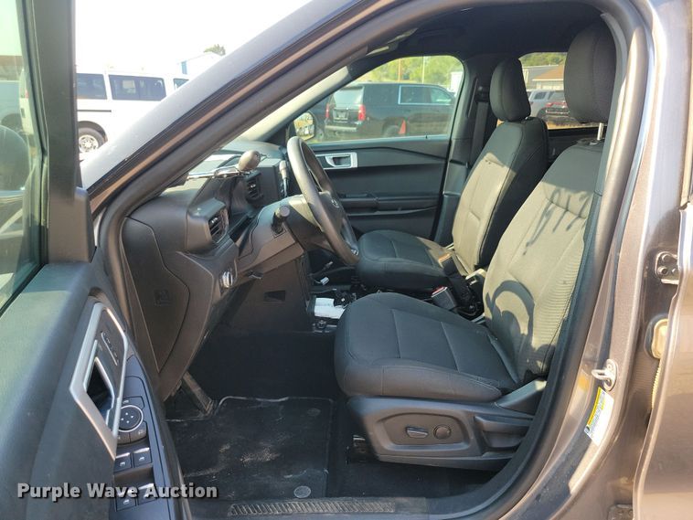 image for item JH9956 2021 Ford Explorer Police Interceptor SUV