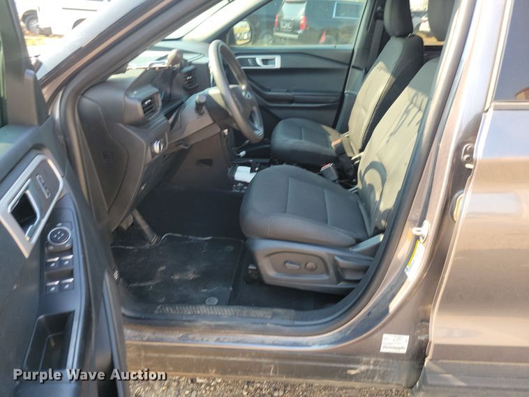 image for item JH9956 2021 Ford Explorer Police Interceptor SUV