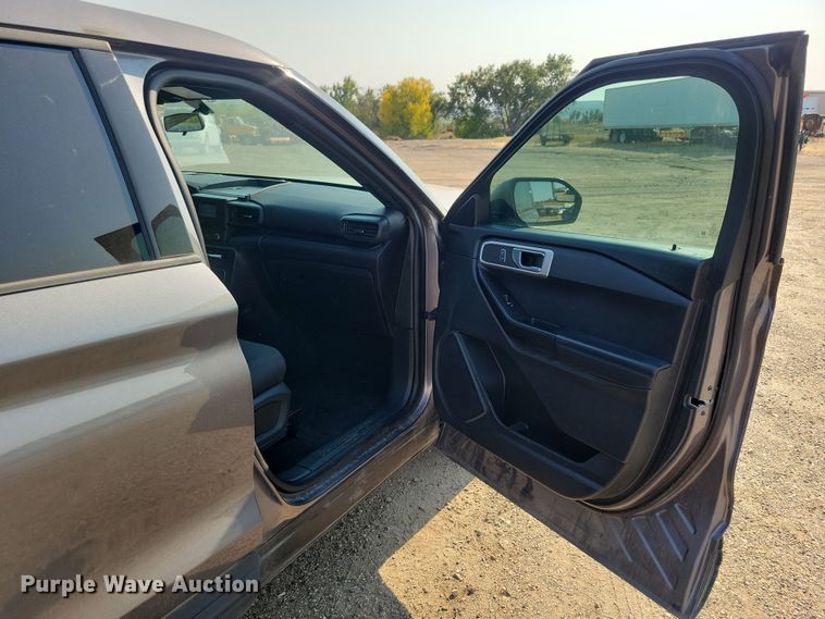 image for item JH9956 2021 Ford Explorer Police Interceptor SUV