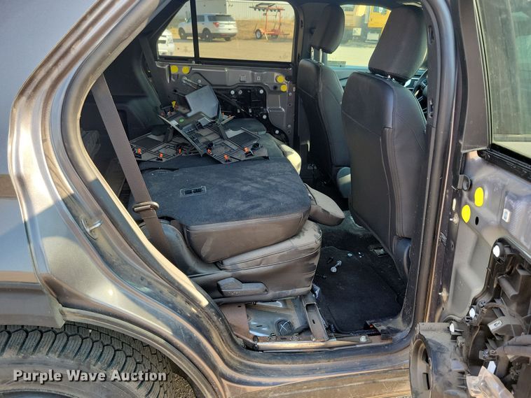 image for item JH9956 2021 Ford Explorer Police Interceptor SUV