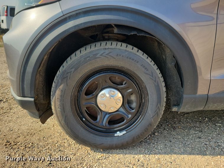 image for item JH9956 2021 Ford Explorer Police Interceptor SUV