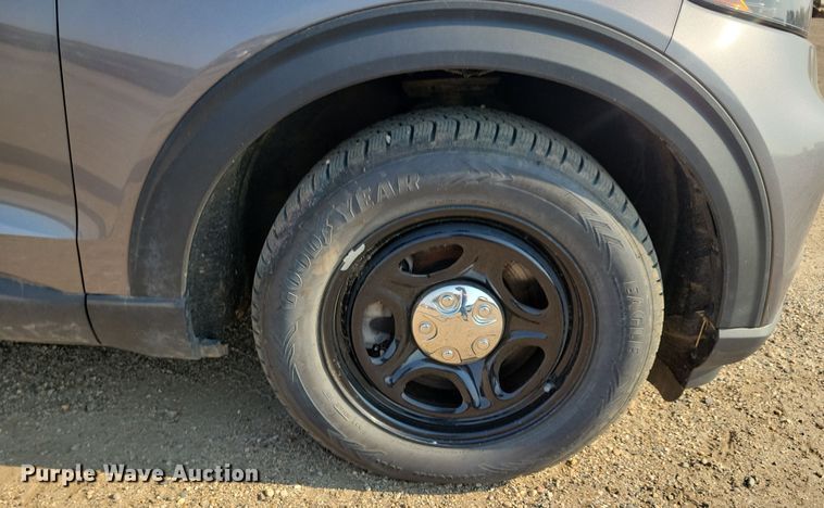 image for item JH9956 2021 Ford Explorer Police Interceptor SUV