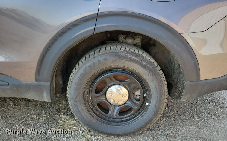 image for item JH9956 2021 Ford Explorer Police Interceptor SUV