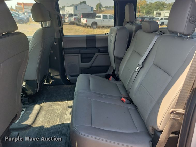 image for item JH9958 2018 Ford F150 XL SuperCrew pickup truck