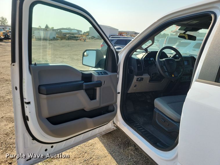 image for item JH9959 2019 Ford F150 XL SuperCrew pickup truck