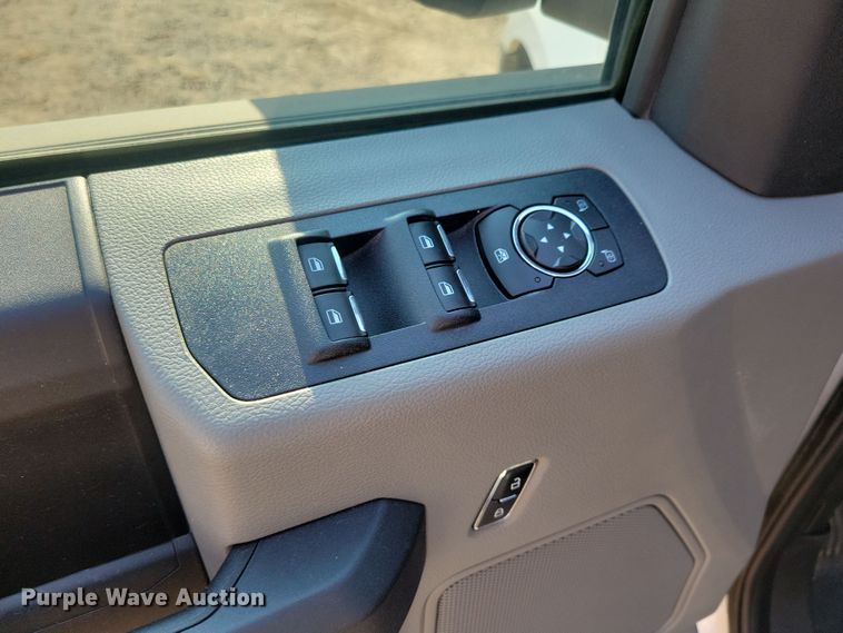 image for item JH9959 2019 Ford F150 XL SuperCrew pickup truck